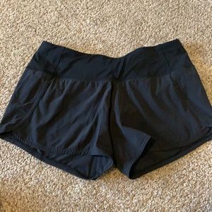 Lululemon speed up short